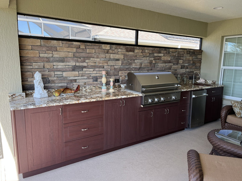 Outdoor Kitchen Cabinets in Florida